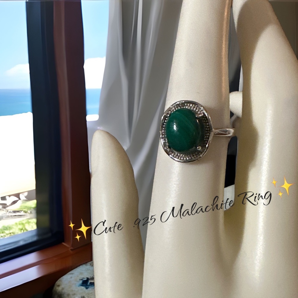 ✨Cute  .925 Malachite Adjustable Ring✨